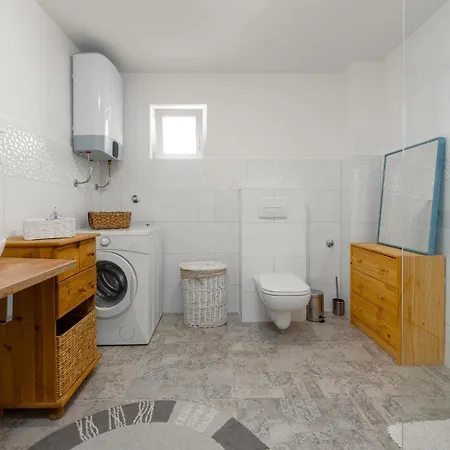 2 Bedroom Awesome In