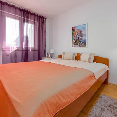 2 Bedroom Cozy In זאדאר