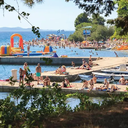 Apartment 2 Bedroom Awesome In Zadar