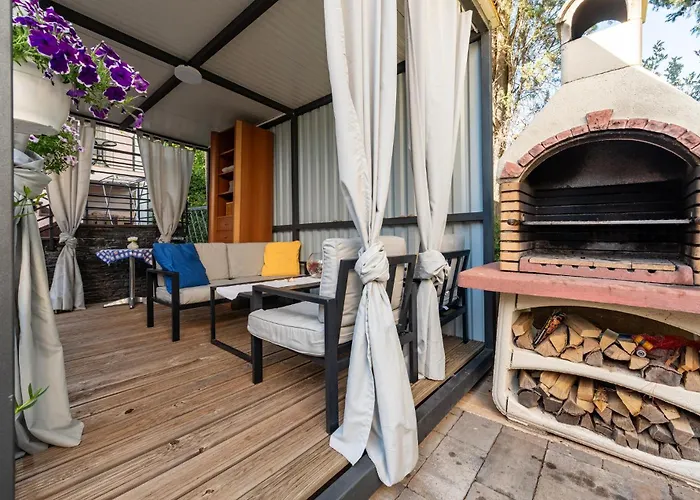 2 Bedroom Awesome In